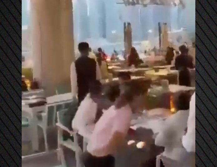 Ντουμπάι – Ιράν: Τουρίστες μπέρδεψαν το κανόνι του ιφτάρ με… πυραυλική επίθεση