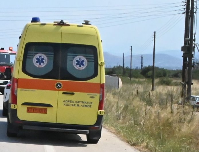 Λεωφόρος Ποσειδώνος τροχαίο: Καραμπόλα πέντε αυτοκινήτων – Ένας νεκρός