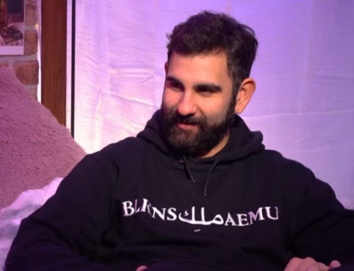 Δημήτρης Φιλιππίδης: «Δεν επιτρέπω να με βοηθάει το επίθετό μου, έχω θέσει πάρα πολύ αυστηρά όρια στον πατέρα μου»