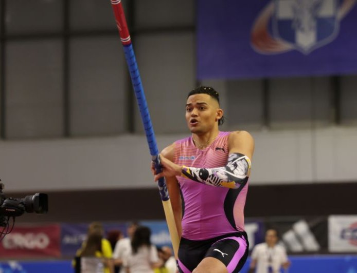 Καραλής ρεκόρ: Η αφίσα της World Athletics για το άλμα των 6,17 μέτρων