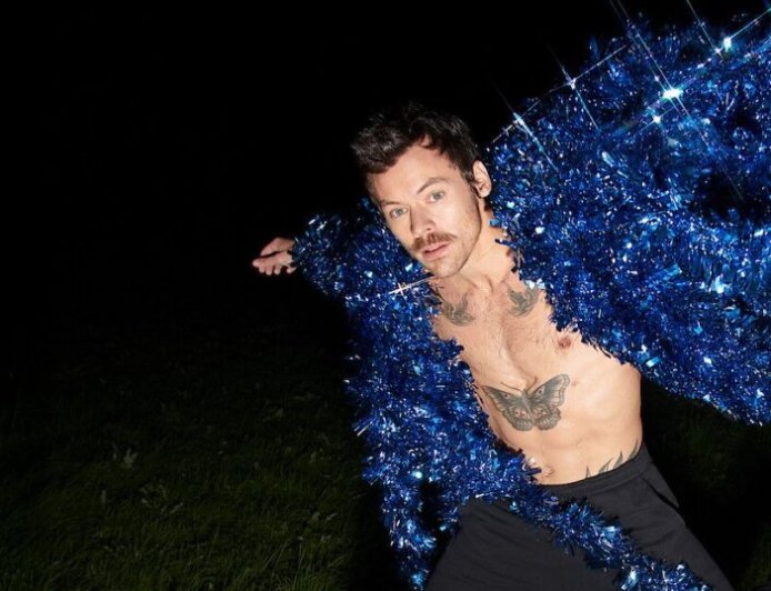 Harry Styles: One Night in Manchester στο Netflix – Πότε κάνει πρεμιέρα το live για το νέο άλμπουμ Kiss All the Time. Disco, Occasionally