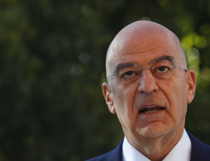 Τουρκία σε Δένδια: «Παίζεις με τη φωτιά Νίκο»