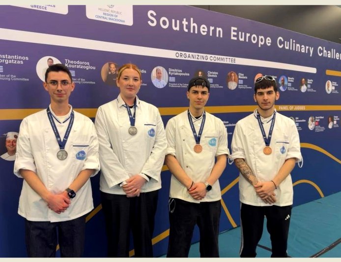 Εκκολαπτόμενοι σεφ από την ΕΠΑ.Σ. Μαθητείας Ξάνθης βραβεύτηκαν σε διεθνή διαγωνισμό