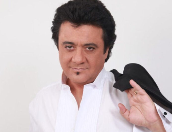 Βασίλης Τερλέγκας: «Μια φορά έπαθα γάγγλιο από τα πολλά αυτόγραφα, το πιο όμορφο πράγμα που μου συνέβη»