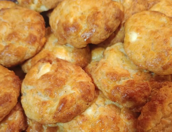 Τυροπιτάκια στο τσακ μπαμ !!!