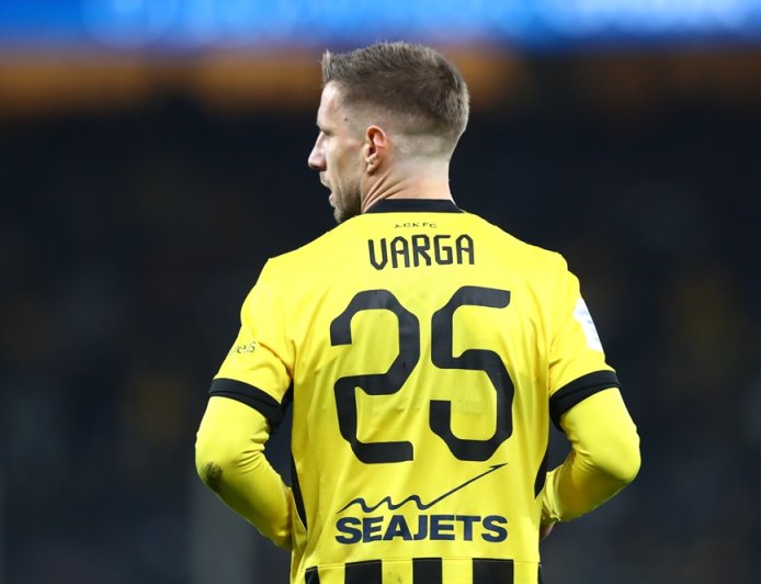 ΑΕΚ – ΑΕΛ 1 – 0: Η Ένωση ξανά στην κορυφή