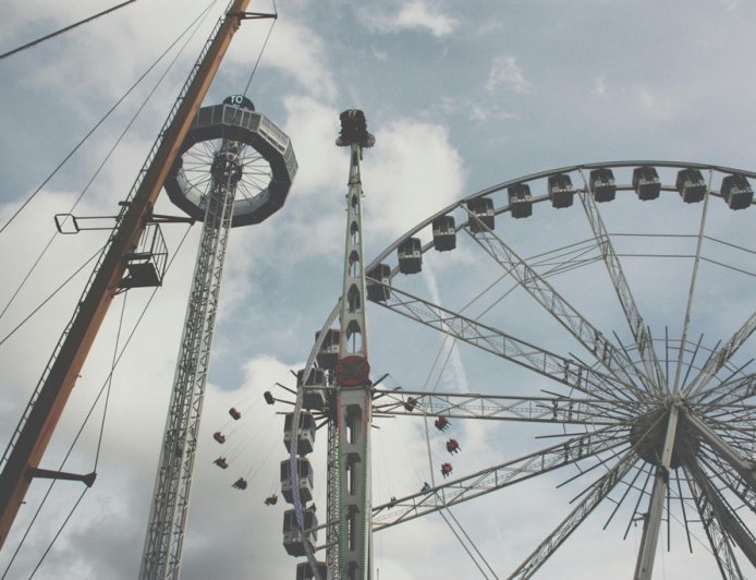 Πόλεμος στη Μέση Ανατολή και οικονομία: Στο τραπέζι μέτρα στήριξης για νοικοκυριά και επιχειρήσεις