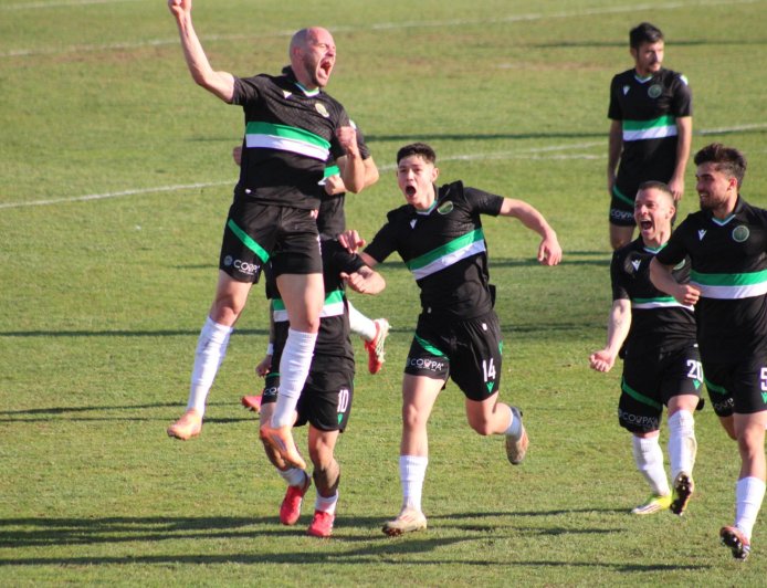 Λαχτάρησε ο Πανθρακικός αλλά προκρίθηκε με επιβλητική ανατροπή στον τελικό του Κυπέλλου Ερασιτεχνών