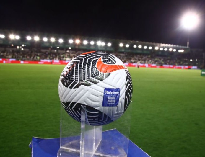 Super League: Σε απολογία θα κληθούν έξι ΠΑΕ