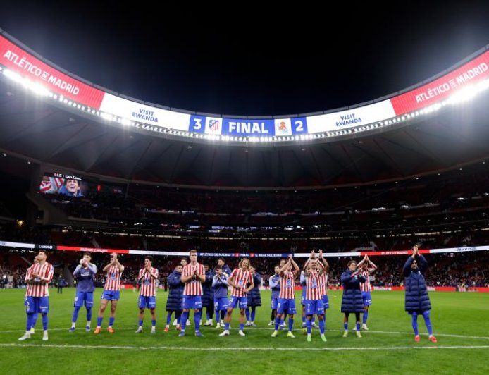 Ατλέτικο Μαδρίτης – Τότεναμ 5-2: Φίλαθλος των Ισπανών έφτιαχνε σάντουιτς την ώρα του αγώνα