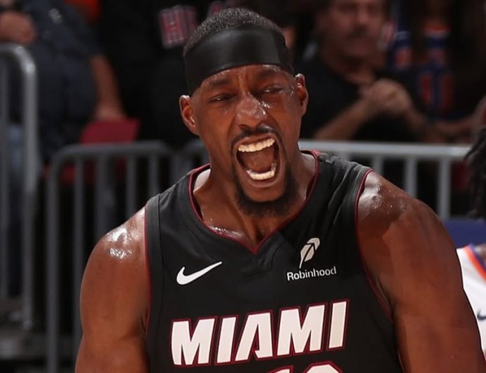 Αντεμπάγιο 83 πόντοι: Τα ρεκόρ πίσω από την εντυπωσιακή εμφάνιση