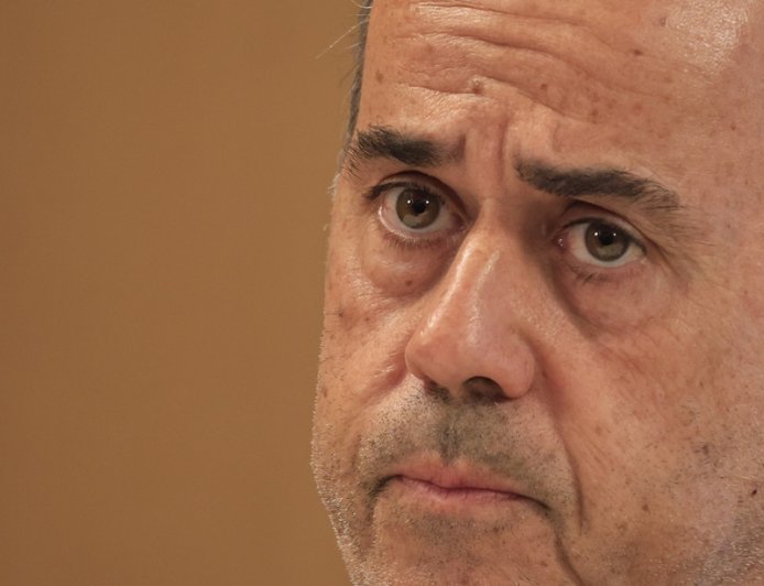 Κωνσταντοπούλου – Παπασταύρου: Σύγκρουση στη Βουλή