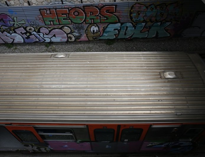 Καπνός στον Ηλεκτρικό: Επιβάτιδα ενεργοποίησε τον μοχλό απεμπλοκής θυρών