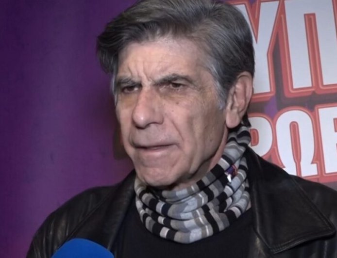 Γιάννης Μπέζος – Η αντίδρασή του σε ερώτηση δημοσιογράφου: «Θα αστειεύεστε βέβαια! Σας απαντώ, θα αστειεύεστε»