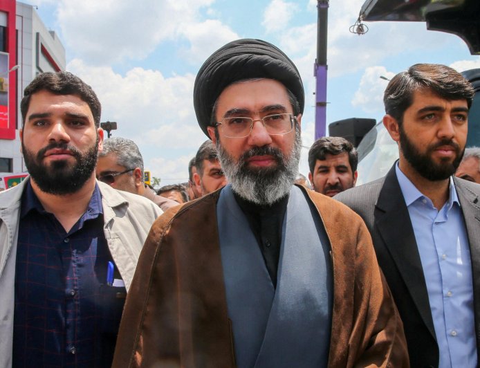 Μοτζτάμπα Χαμενεΐ, το πρώτο μήνυμα: “Θα εκδικηθούμε για όλο το αίμα που έχει χυθεί”