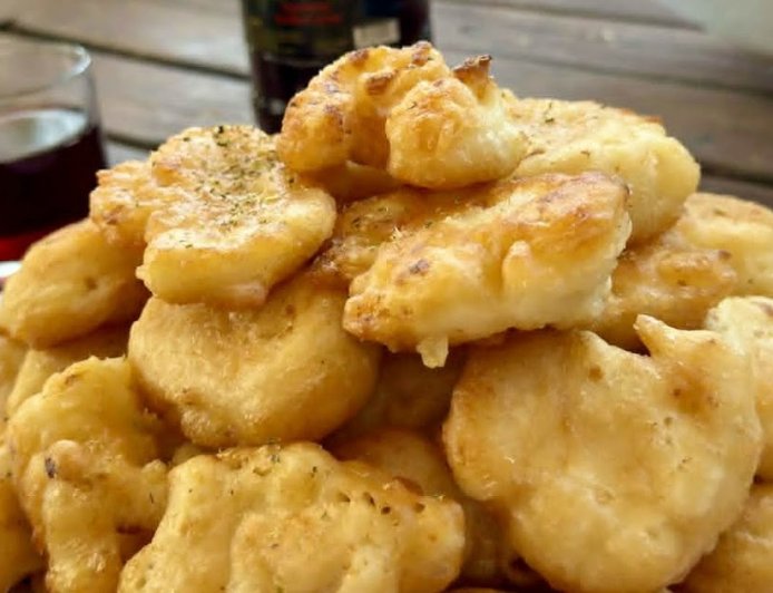 Κουνουπιδοκεφτέδες με κουρκούτι είναι ένας εξαιρετικός μεζές !!!