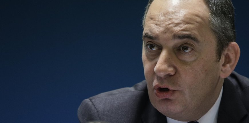 Ιράν – Πλακιωτάκης: Απαιτείται απόλυτη προστασία των Ελλήνων της περιοχής, των αμάχων και σεβασμός στο Διεθνές Δίκαιο