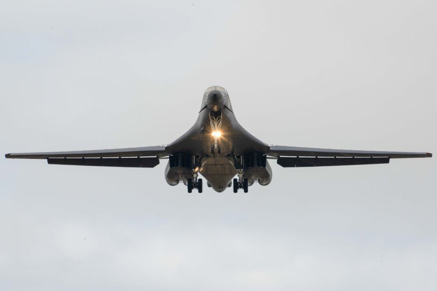 F15 Κουβέιτ: Τρία αμερικανικά μαχητικά καταρρίφθηκαν, ανακοίνωσε ο στρατός των ΗΠΑ