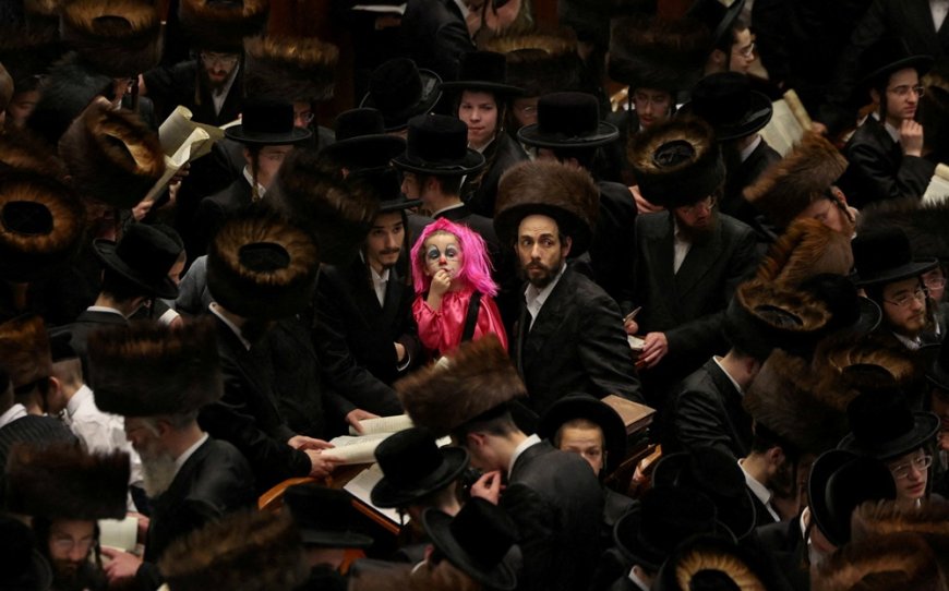 Η γιορτή του Πουρίμ: Γιατί οι Ισραηλινοί τη συνδέουν με τον θάνατο του Χαμενεΐ