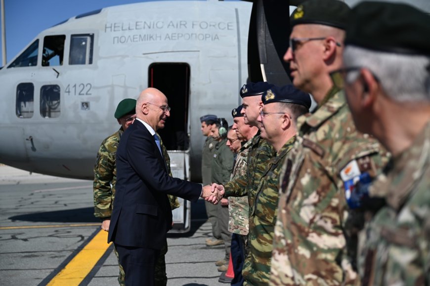 Νίκος Δένδιας από Λευκωσία: «Η Ελλάδα θα είναι εδώ σε όλη τη διάρκεια της κρίσης»