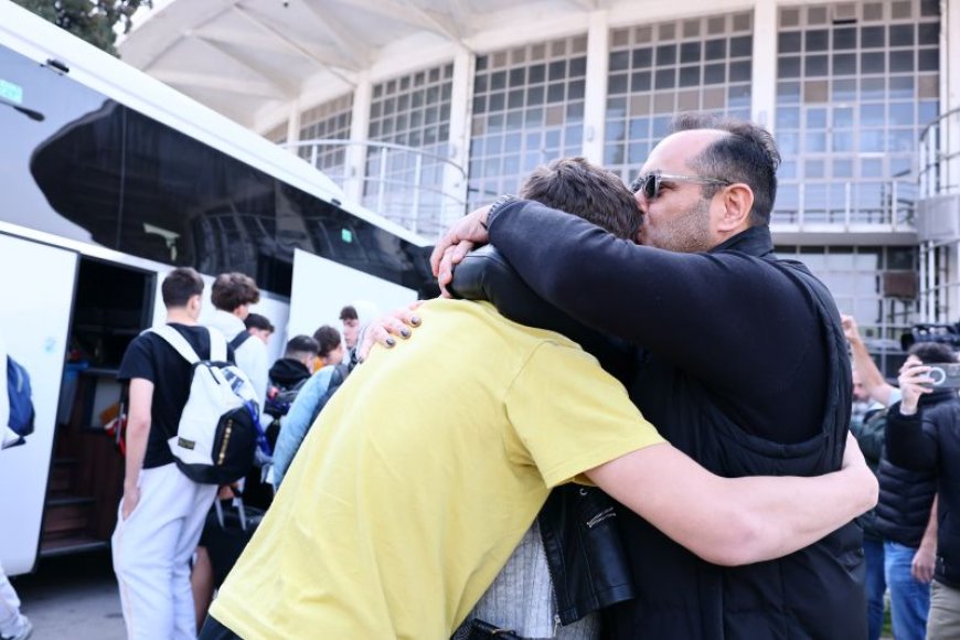 Ομάδα Άρη – Ντουμπάι: Επέστρεψαν στην Θεσσαλονίκη οι αθλητές της Κ18