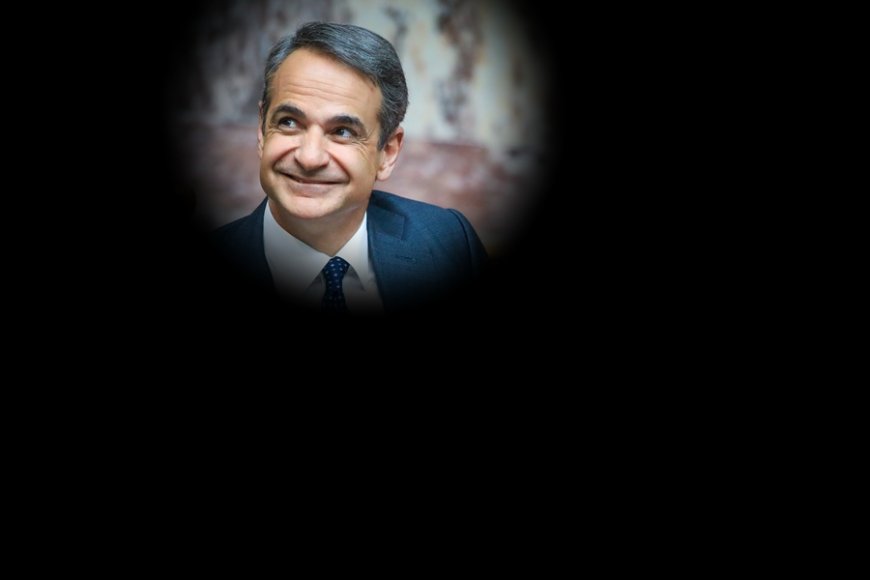 Γενέθλια Μητσοτάκη: Οι ευχές Κακλαμάνη και το κάλεσμα στο γραφείο του για «γλυκό χωρίς ζάχαρη»