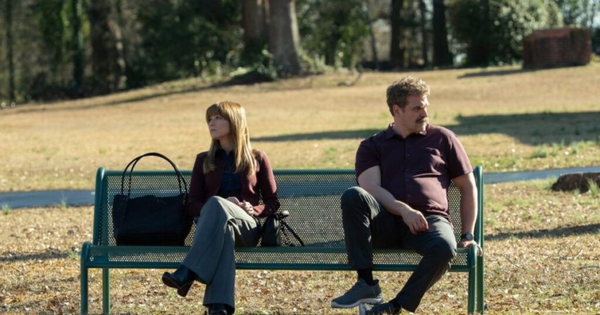 DTF St. Louis: Η νέα σειρά του HBO Max με τους Jason Bateman και David Harbour ξεκινά με έναν μυστηριώδη θάνατο και ένα επικίνδυνο ερωτικό τρίγωνο