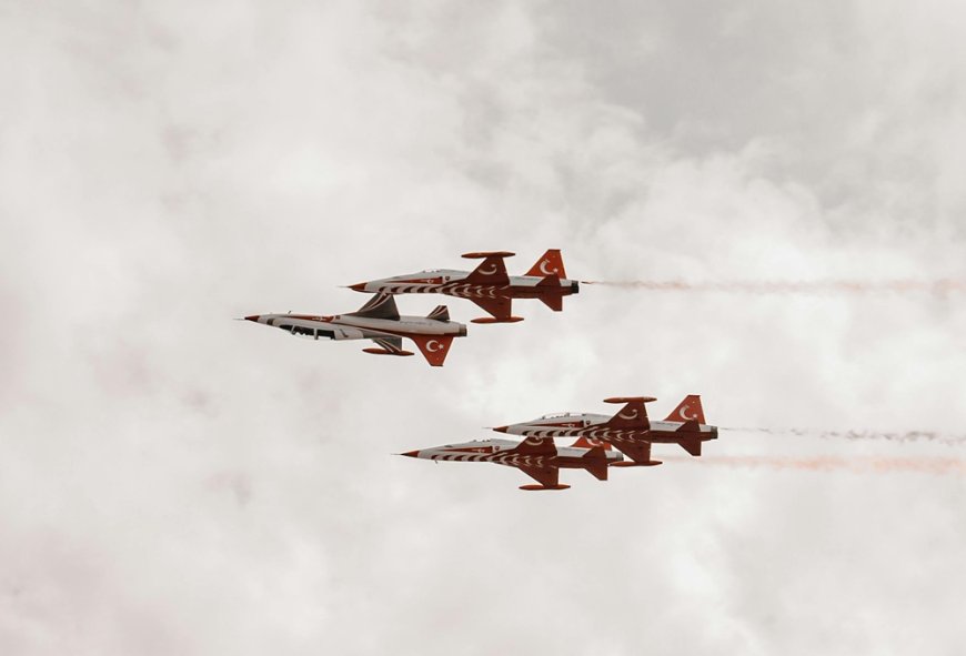 Τουρκικά F-16 Κατεχόμενα: Έφτασαν έξι μαχητικά και συστήματα αεράμυνας