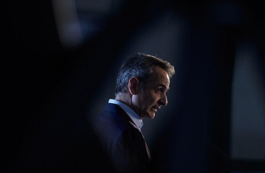 Δημοσκοπήσεις: Πρώτη και ενισχυμένη η ΝΔ, διψήφια η διαφορά από το ΠΑΣΟΚ