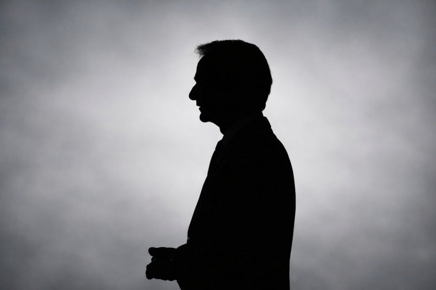 Πρόωρες εκλογές ή εξάντληση της τετραετίας;